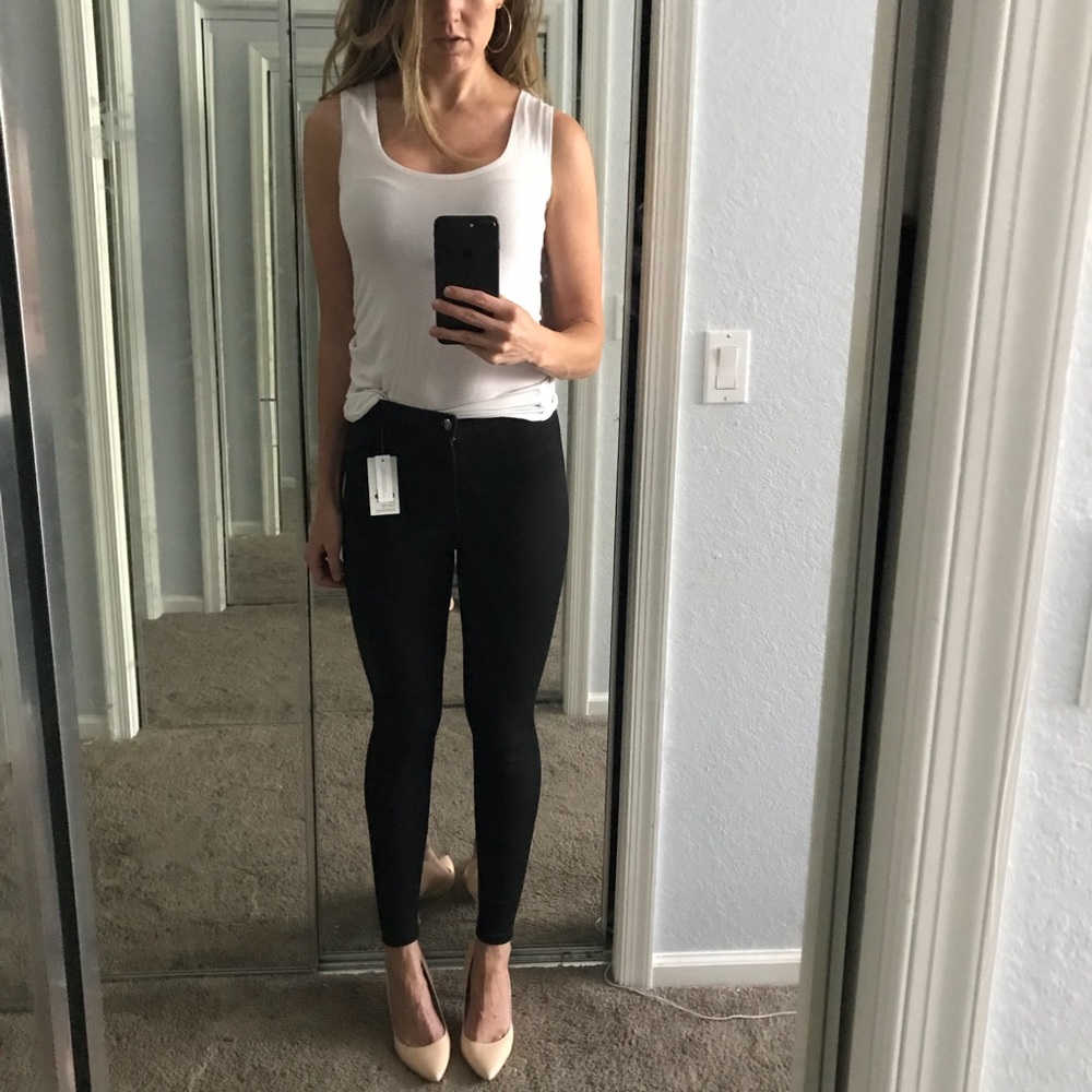 NWT Topshop Joni black legging jean.